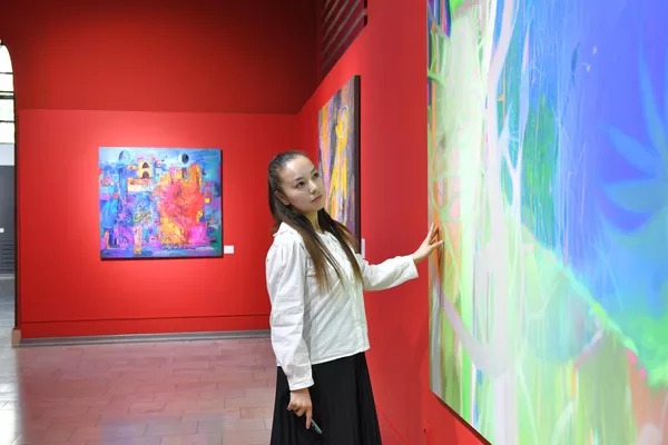 “感知艺术的艺术”：乌兹别克斯坦、塔吉克斯坦和吉尔吉斯斯坦艺术家在塔什干举办的展览
