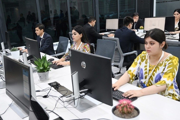 塔吉克斯坦启动交通外交专家培训课程