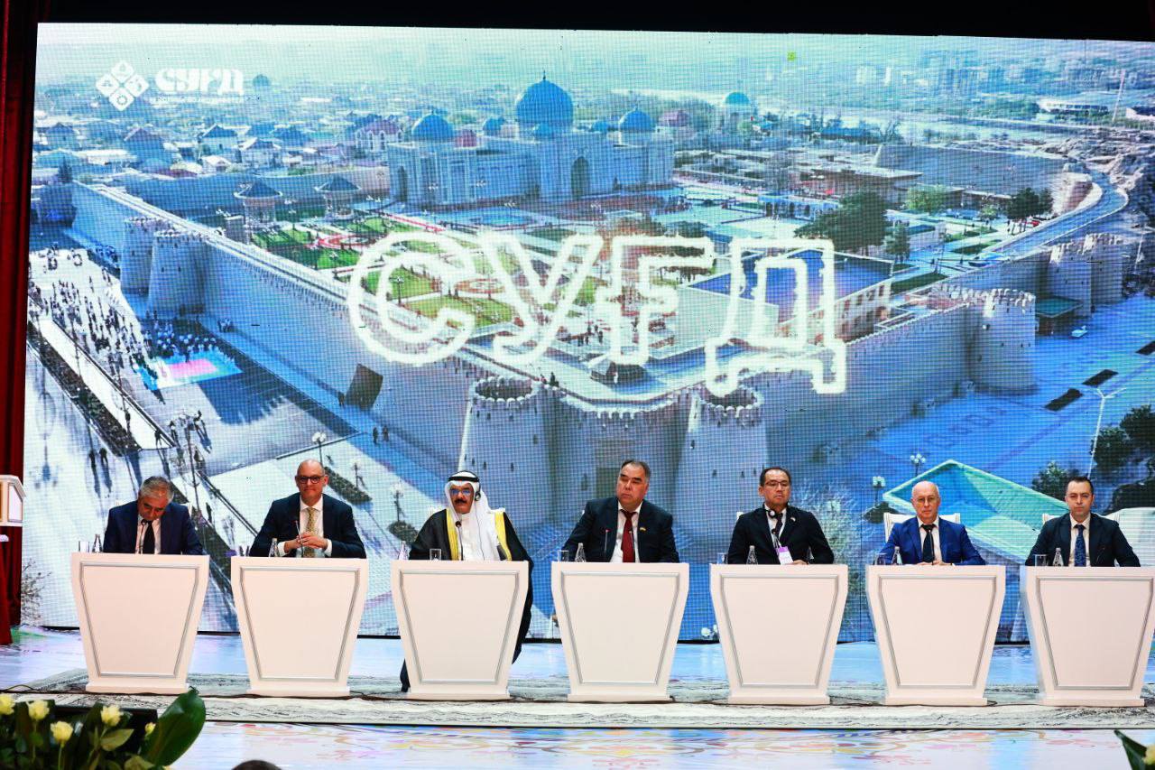 “Sughd – 2025”国际投资论坛在胡占德举行。