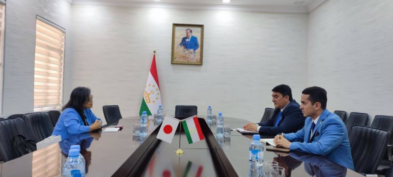 塔吉克斯坦共和国国庆日将于六月在大阪举行。
