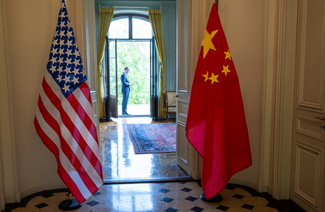 一位中国官员表示，中美双方进行了专业、坦诚的会谈。