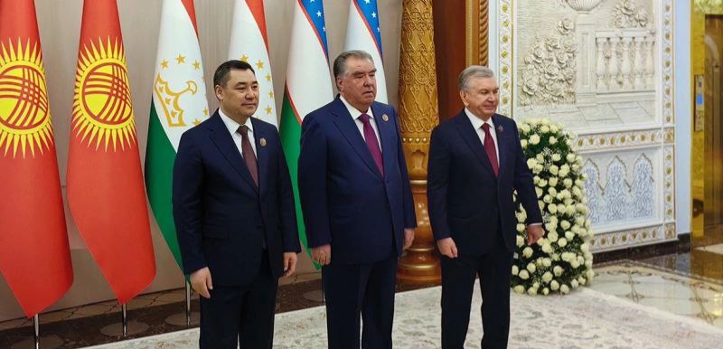 塔吉克斯坦、乌兹别克斯坦和吉尔吉斯斯坦总统被授予列夫·托尔斯泰国际和平奖。