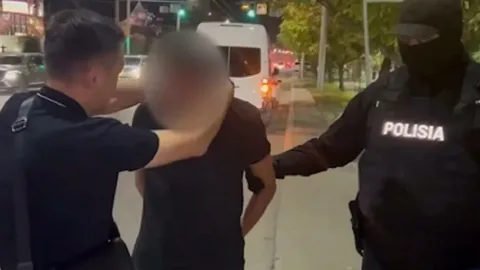 一群冒充警察的敲诈勒索者在阿拉木图被拘留。