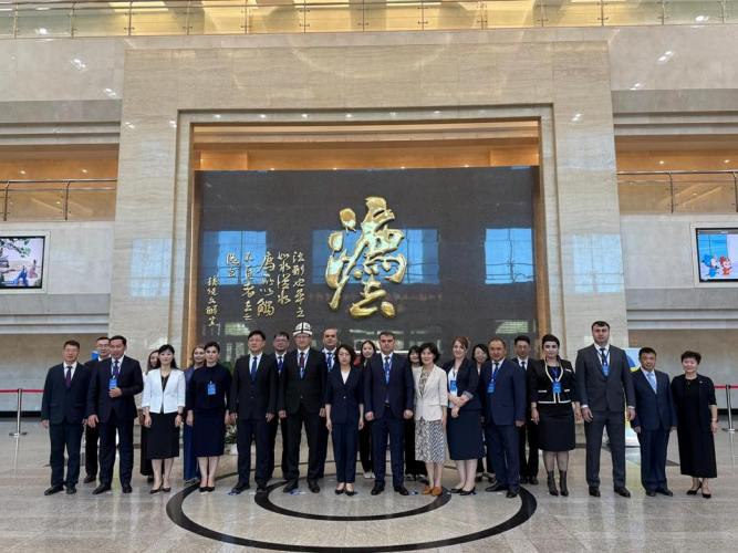 塔吉克斯坦法官在中国参加了行政诉讼程序方面的培训。