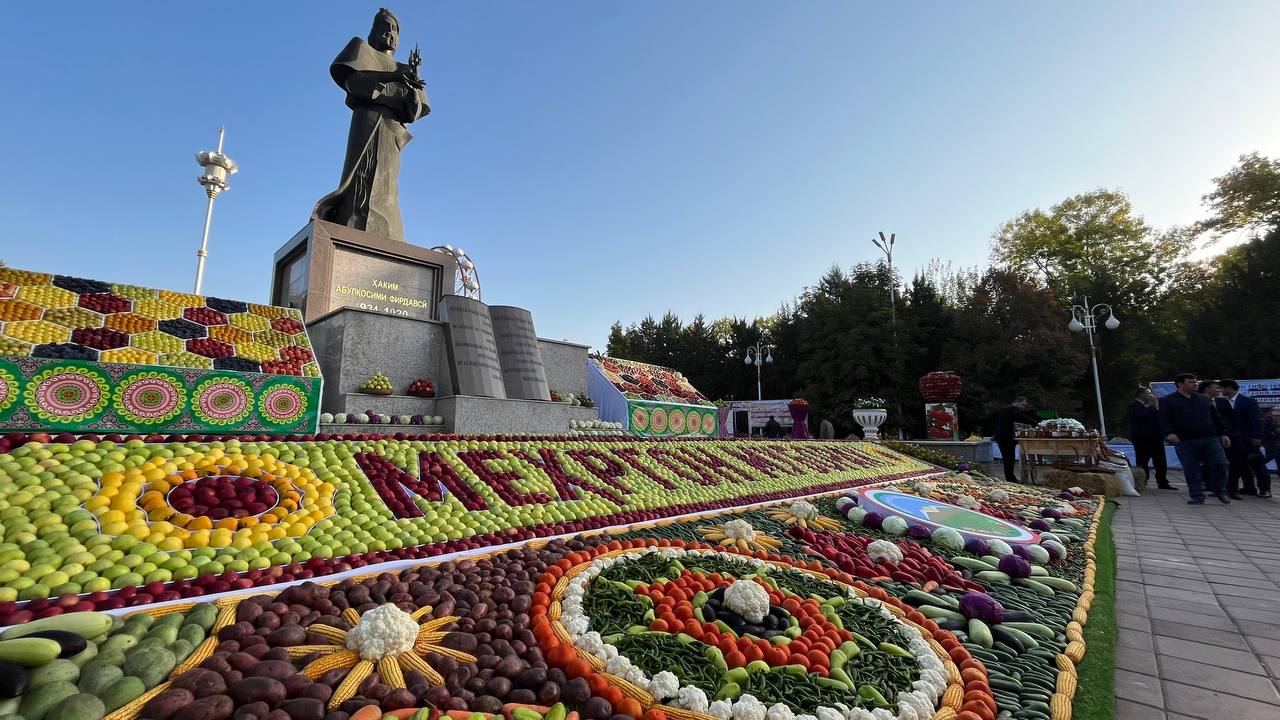 杜尚别将举办梅尔贡节和农业节