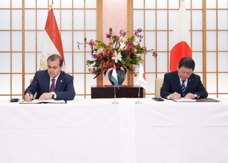 塔吉克斯坦和日本签署了关于保护和促进投资的协定。