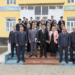 伊斯法拉市的学生们被隆重地授予护照。