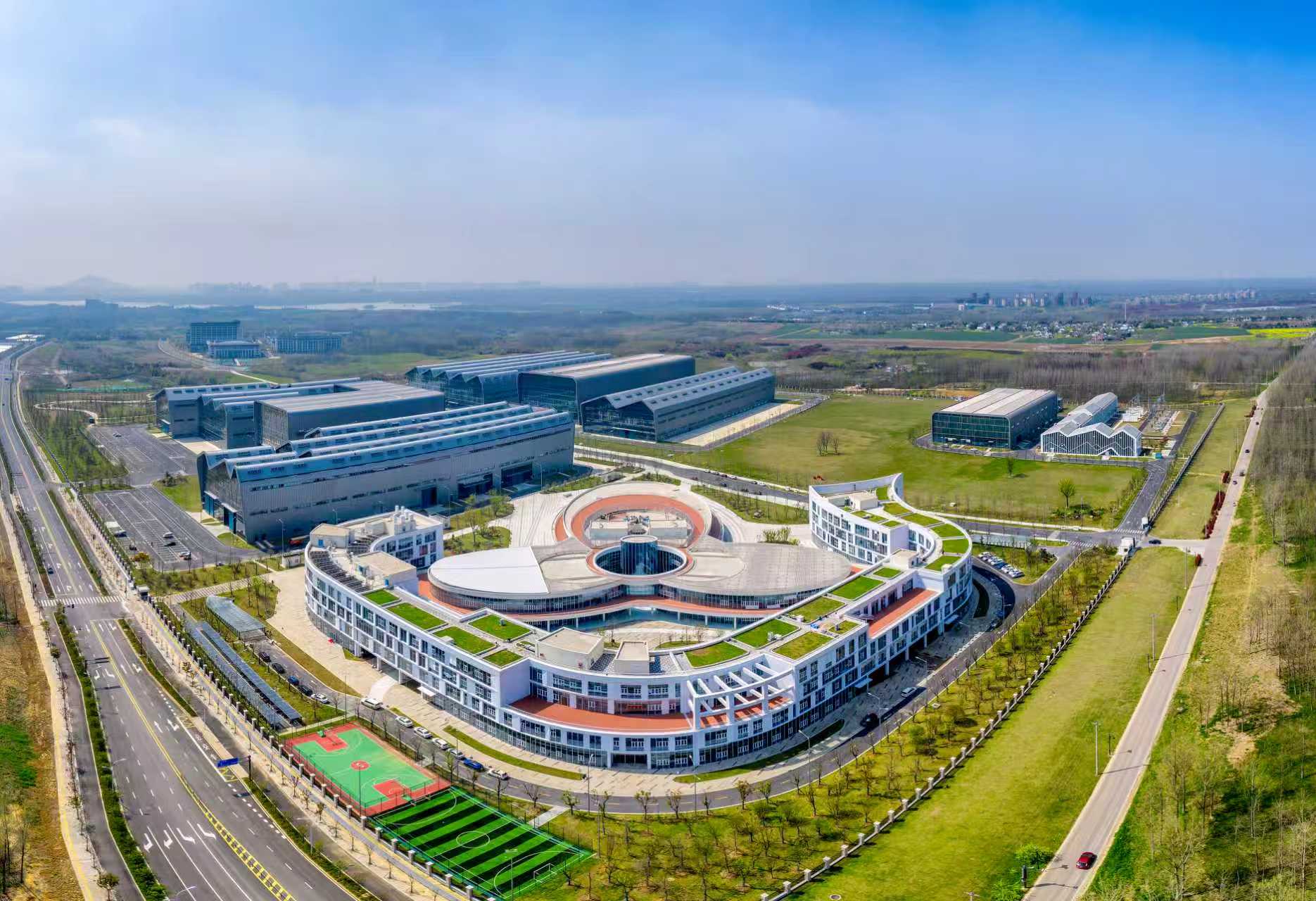 春湾其他网站：团结中国，走向世界