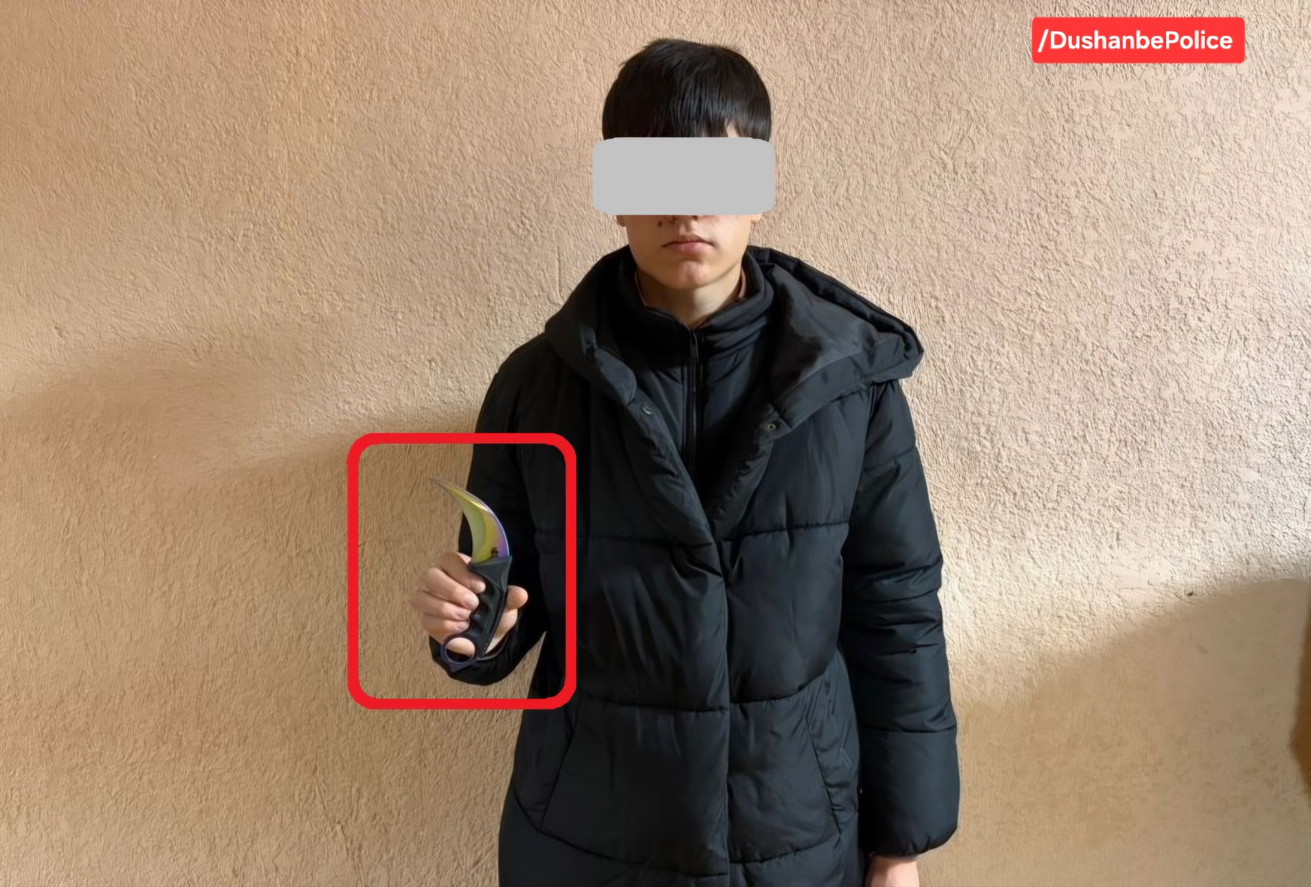 六名未成年人在杜尚别因持刀闹事被拘留。