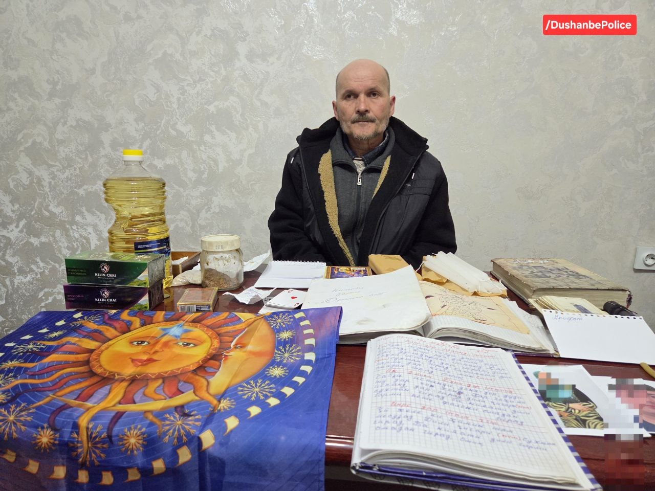 一名男子因在杜尚别从事算命和卡尔达乌斯特（kaldaust，一种印度传统占卜术）活动而被捕。