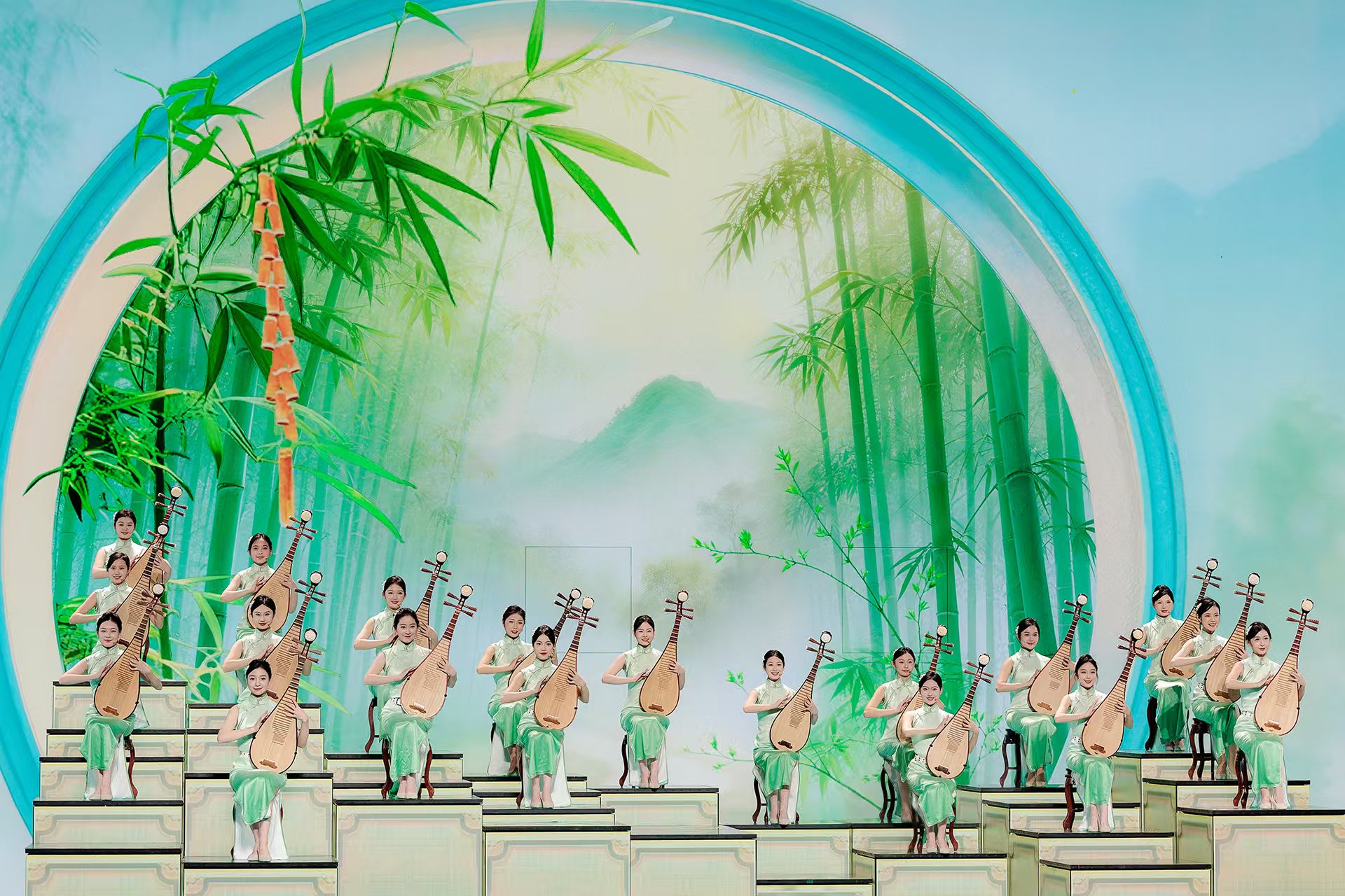 中国广播电视台举行了春节联欢晚会的第三次彩排。