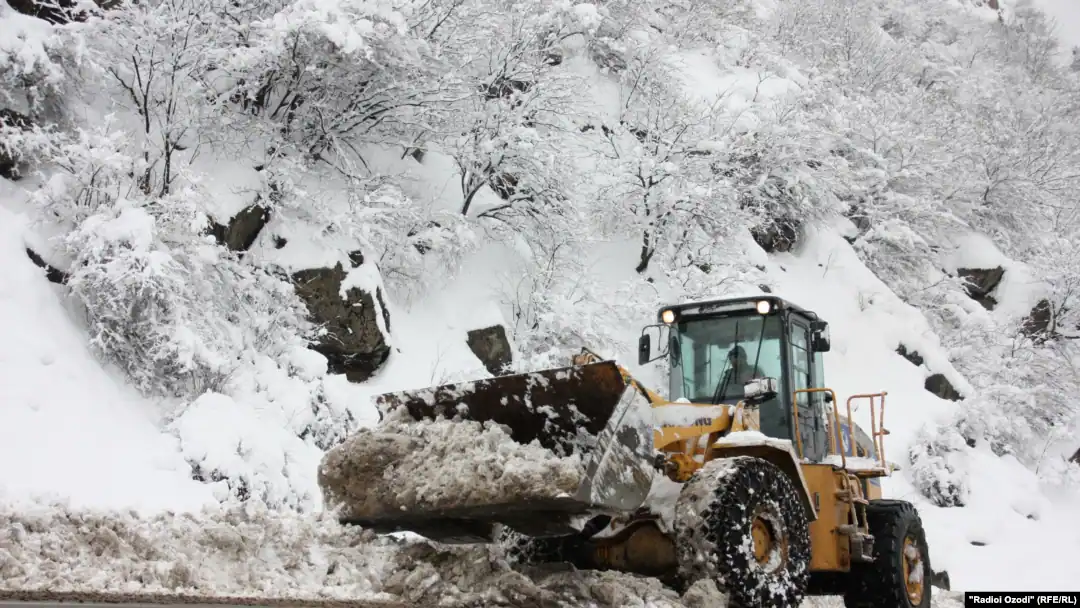 预计塔吉克斯坦将发生雪崩和泥石流。