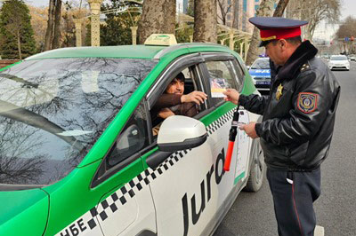 “安全带——您的道路安全”宣传活动在杜尚别举行。