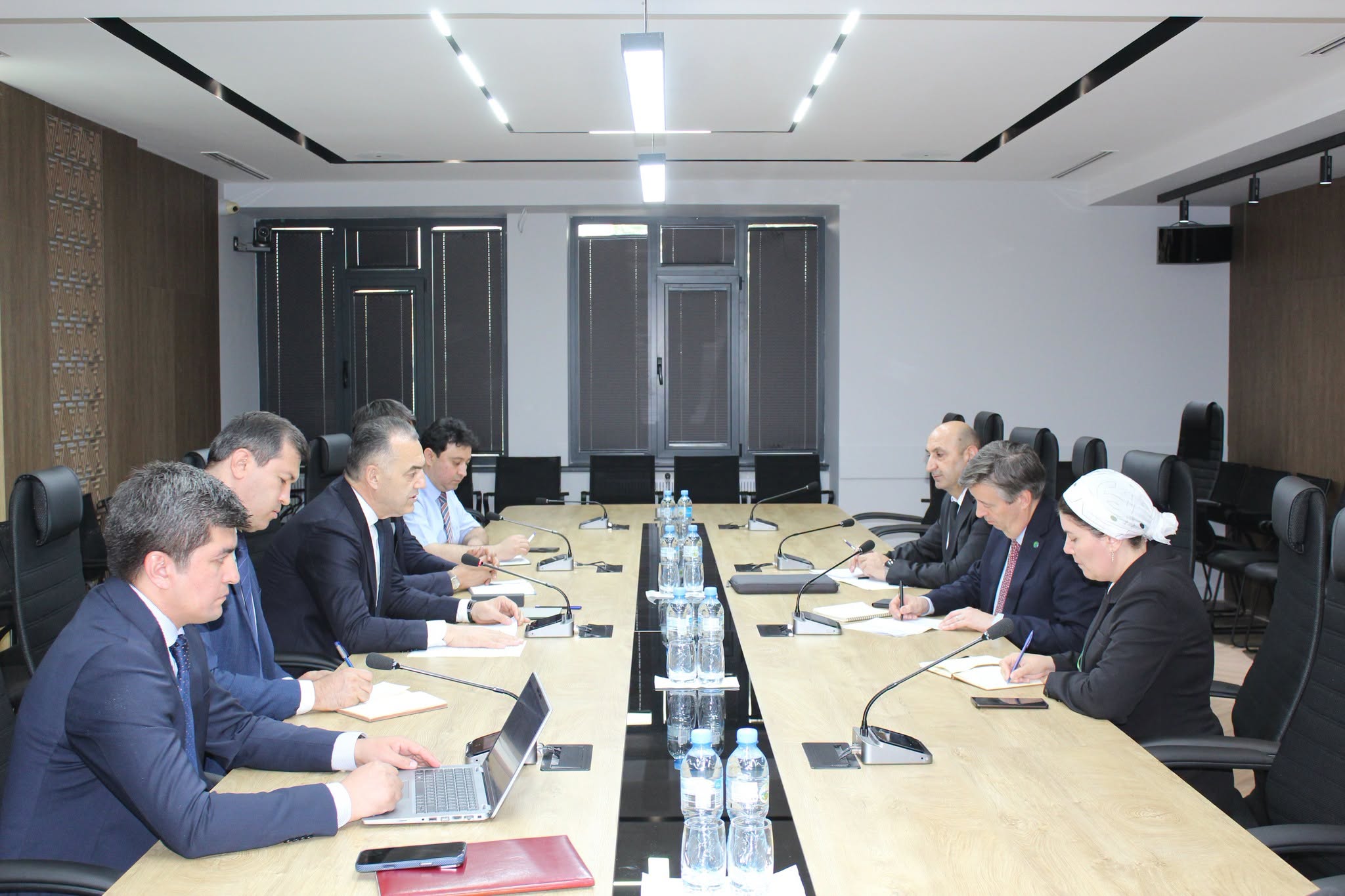 塔吉克斯坦和绿色气候基金讨论了新项目