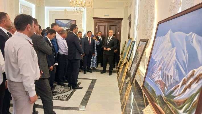 国立博物馆在东治古博德举办了一场关于水和冰川的展览。